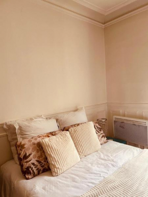 Paris 11 voltaire : Apt 40m2-3p chaleureux et cosy